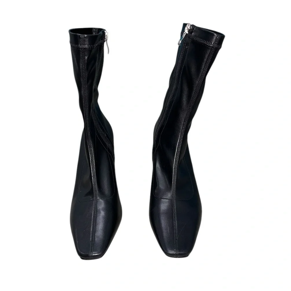 Taepusr Black Ankle Booties NWOB - Picture 5 of 11